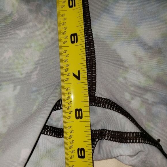 3/$15 Vimmia Capri Leggings Size XS - Picture 5 of 8